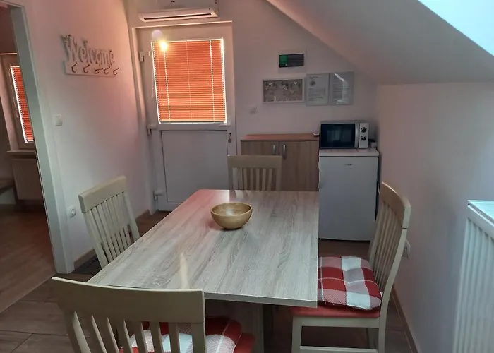 Marjetka * Zirovnica